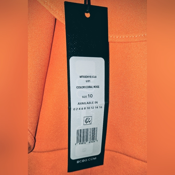 BCBGMaxAzria One Shoulder Ruffle Cocktail Dress - Picture 10 of 12